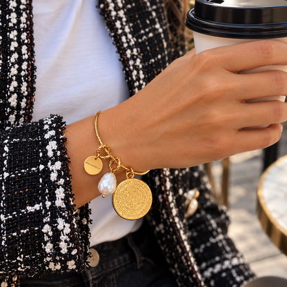 Golden Oracle Charm