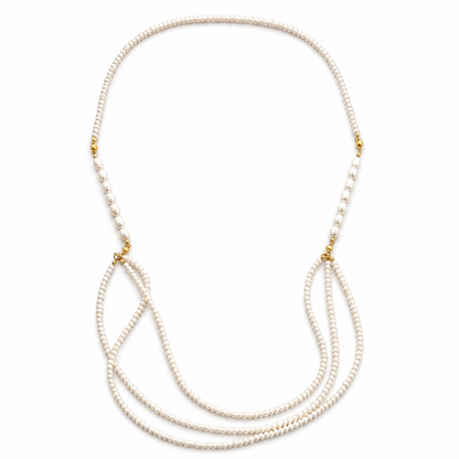 Versa pearl necklace
