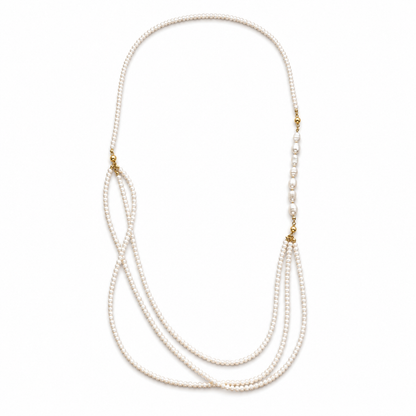 Versa pearl necklace