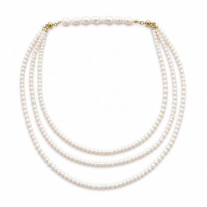 Versa pearl necklace