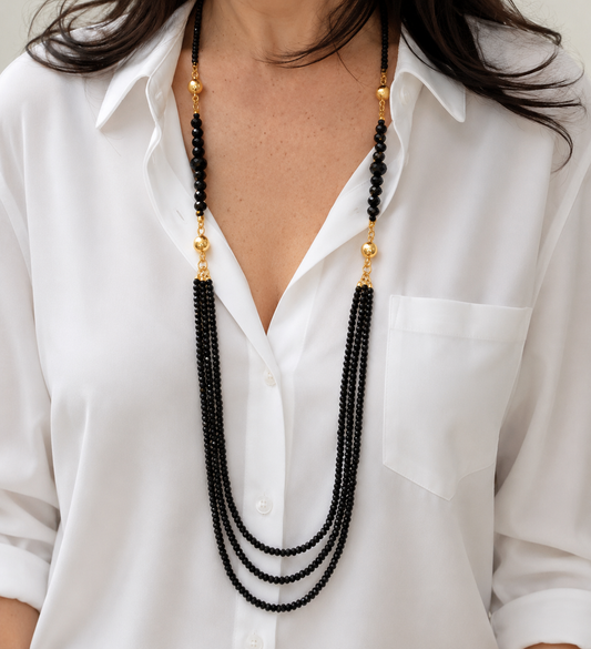 Versa black crystal necklace