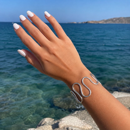 LUMINAR Wave Cuff