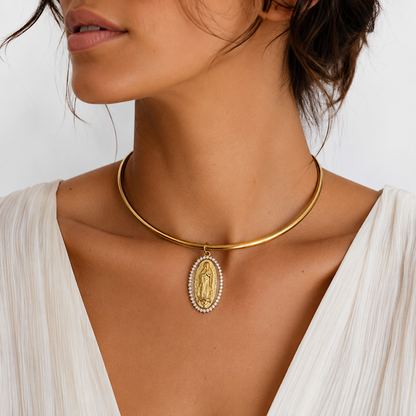 Madonna Royale Choker