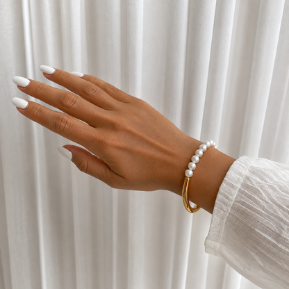 Pearl Curve Bracelet